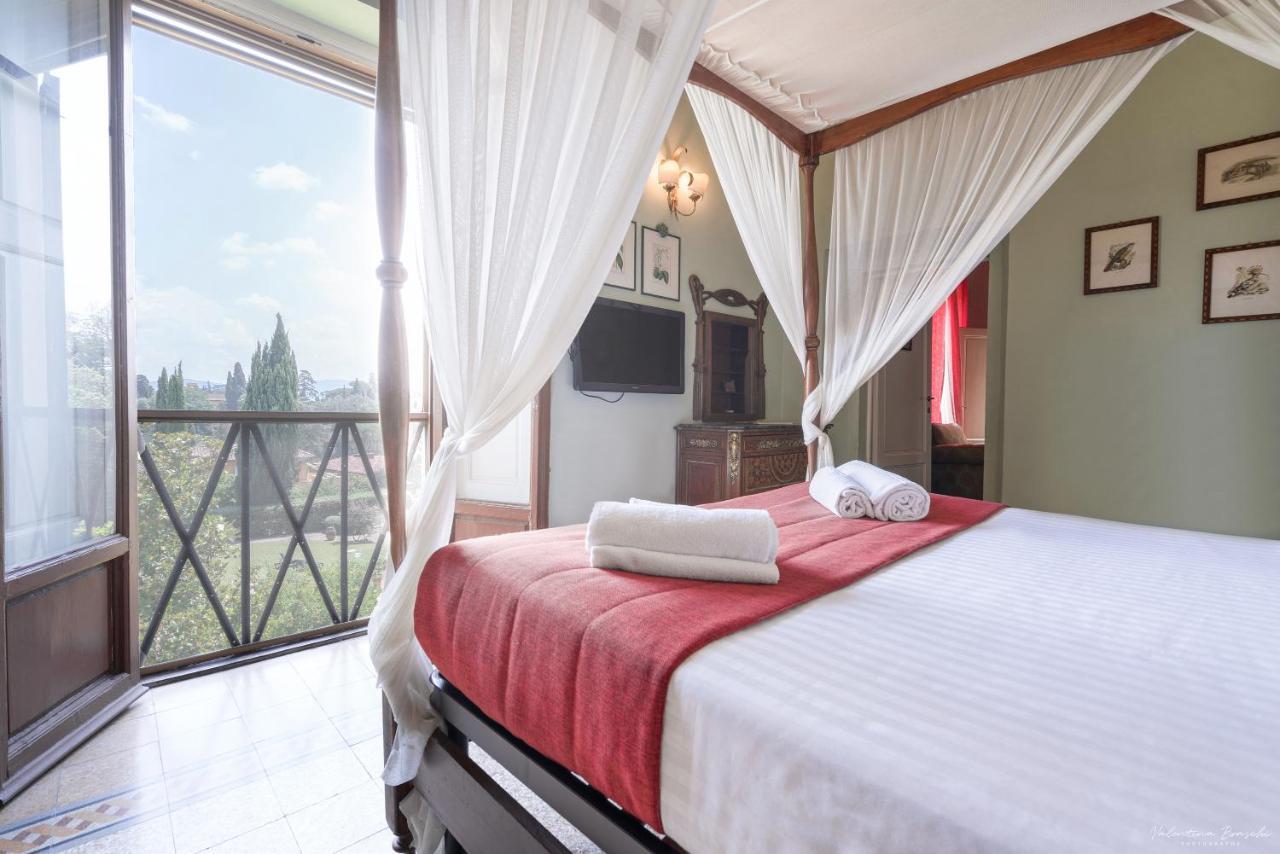 Ape Rosa Relais Florença