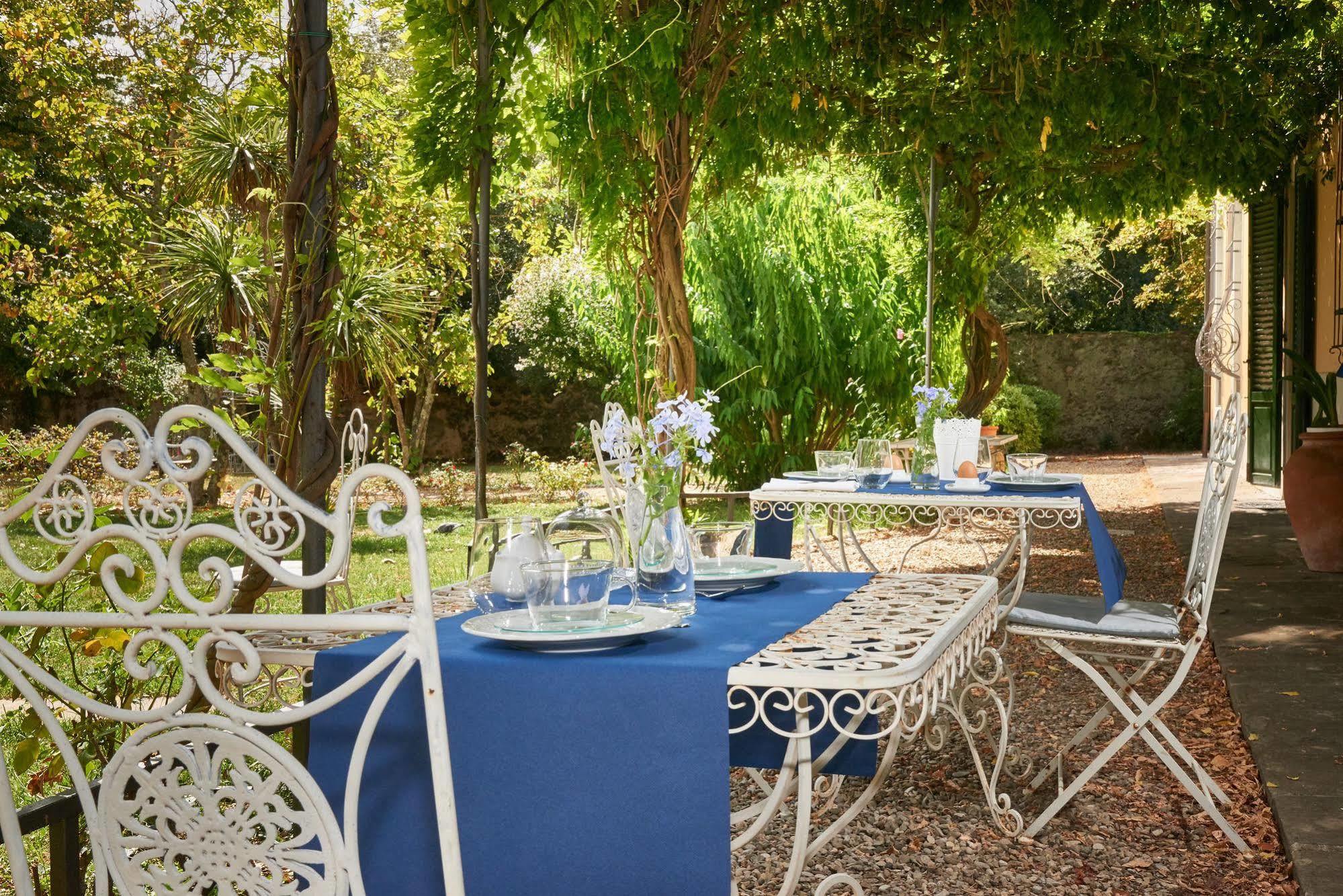Ape Rosa Relais Florença